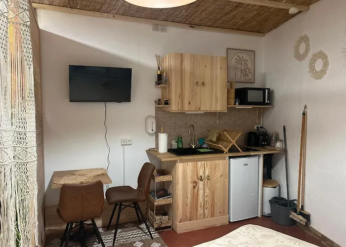 Le Palawan Apartment